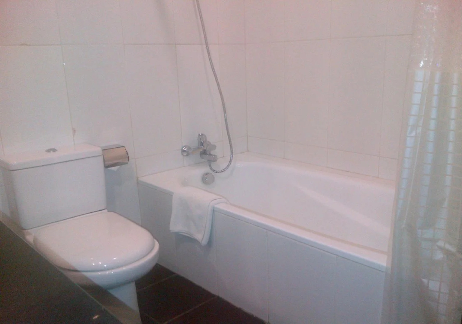 Wonua Monapa Hotel Resort