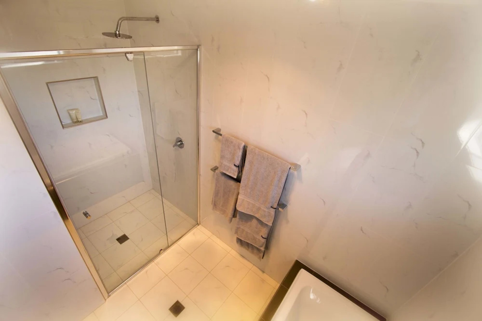 The Races - Swanport