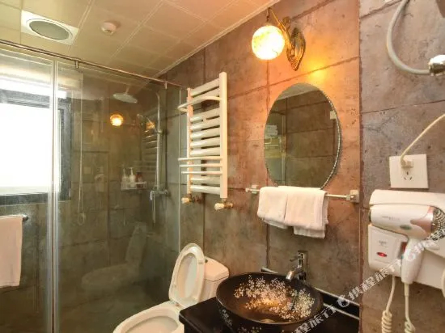 Luoyang Jinyu Huating Chinese Inn