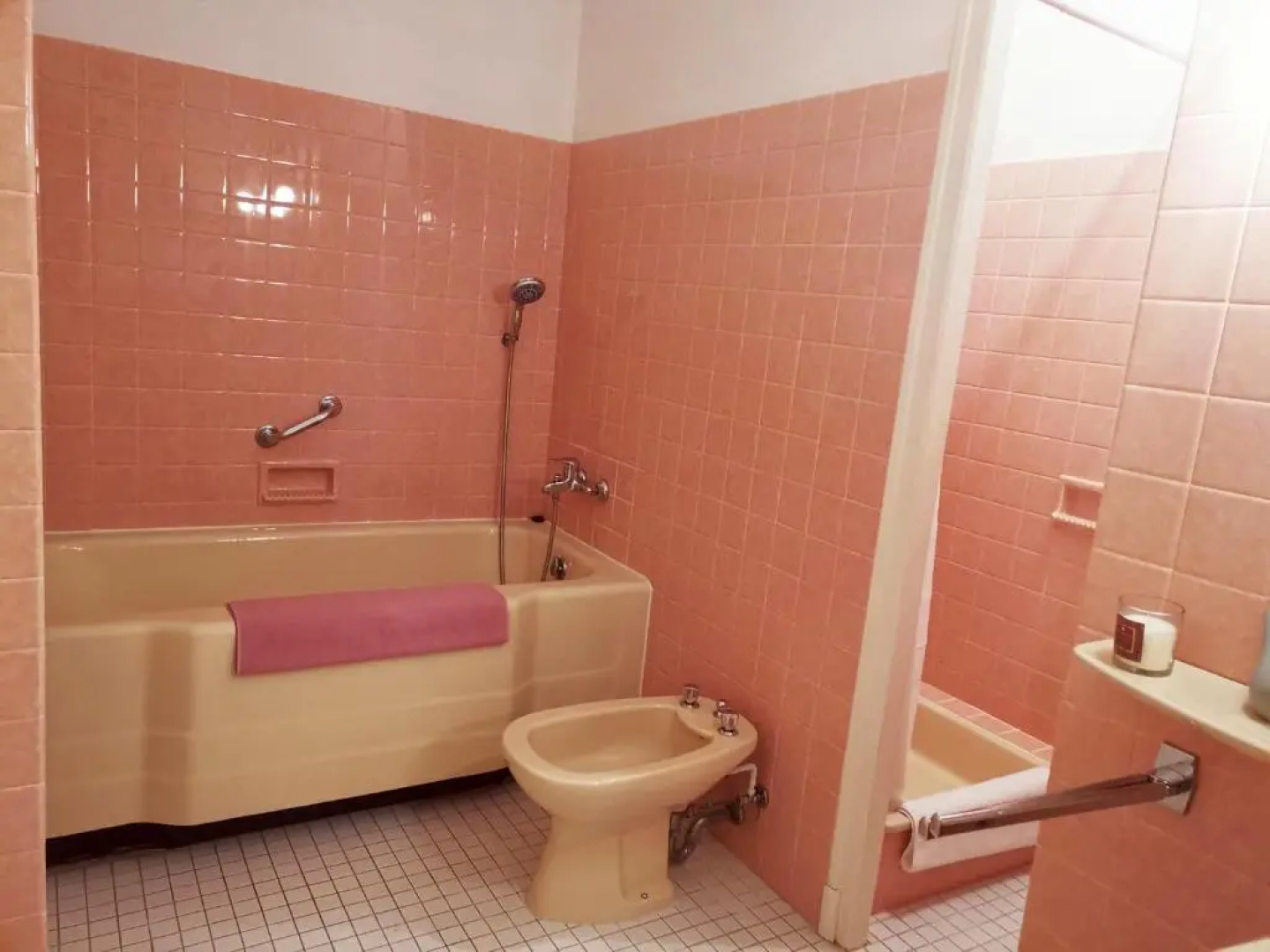 Aux Portes du Château