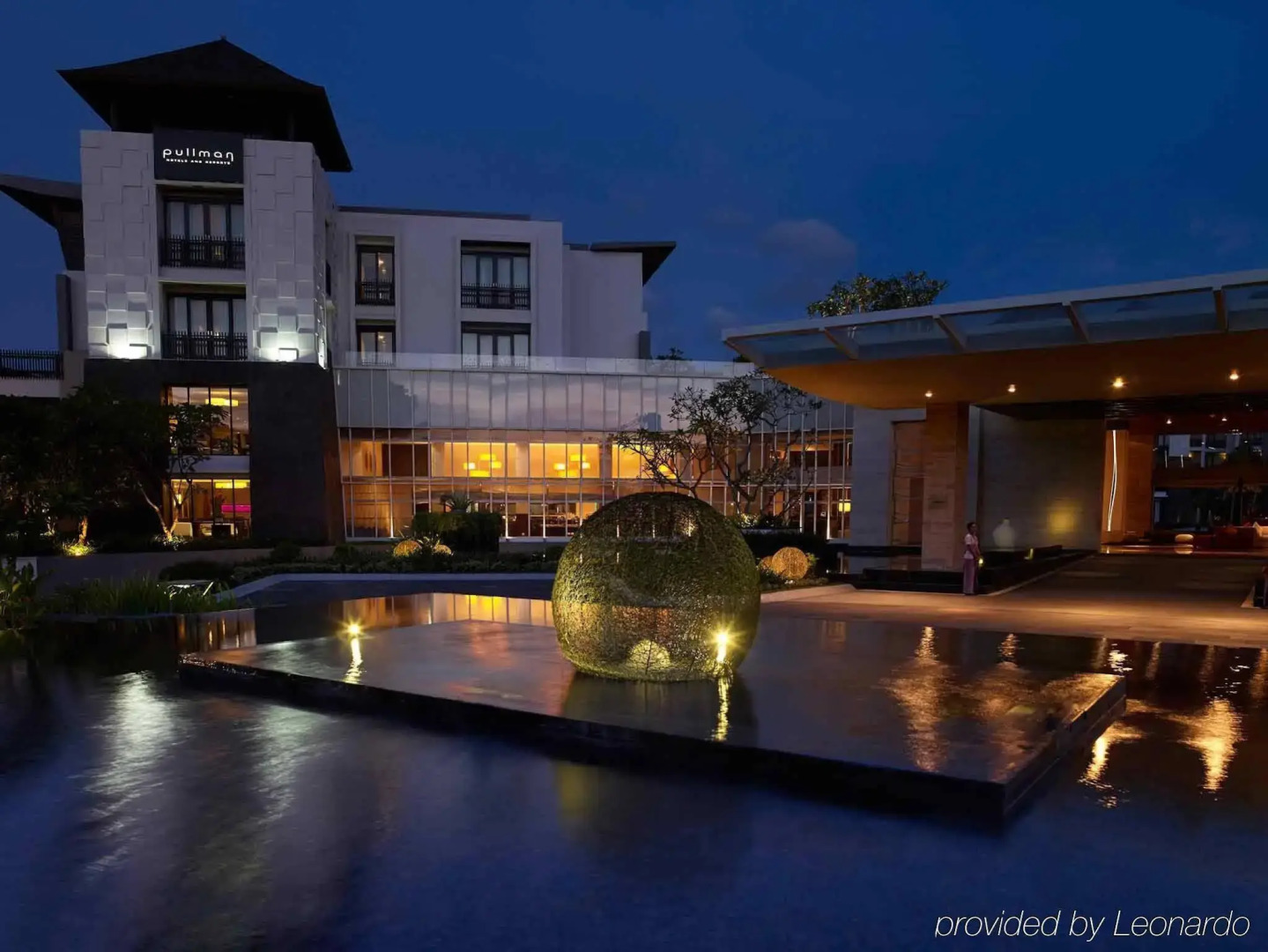Pullman Bali Legian Beach