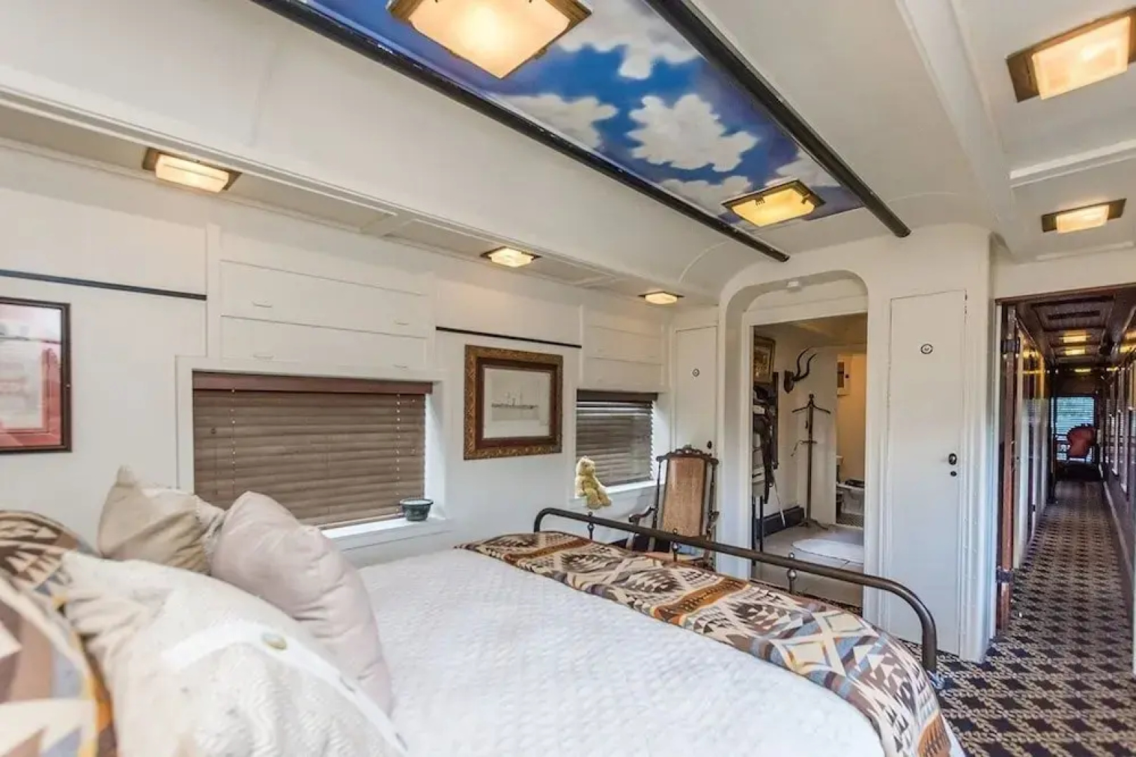 1894 Private Pullman Palace Ca 1 Bedroom Apts by Redawning