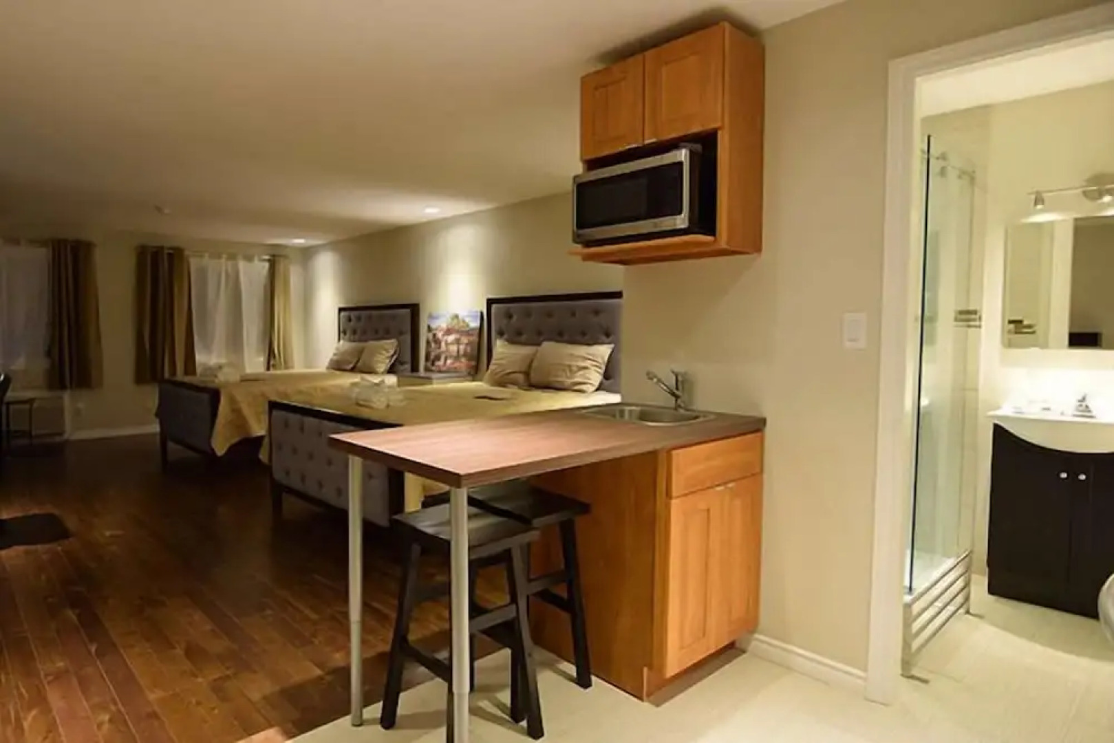 Peace River Inn & Suites