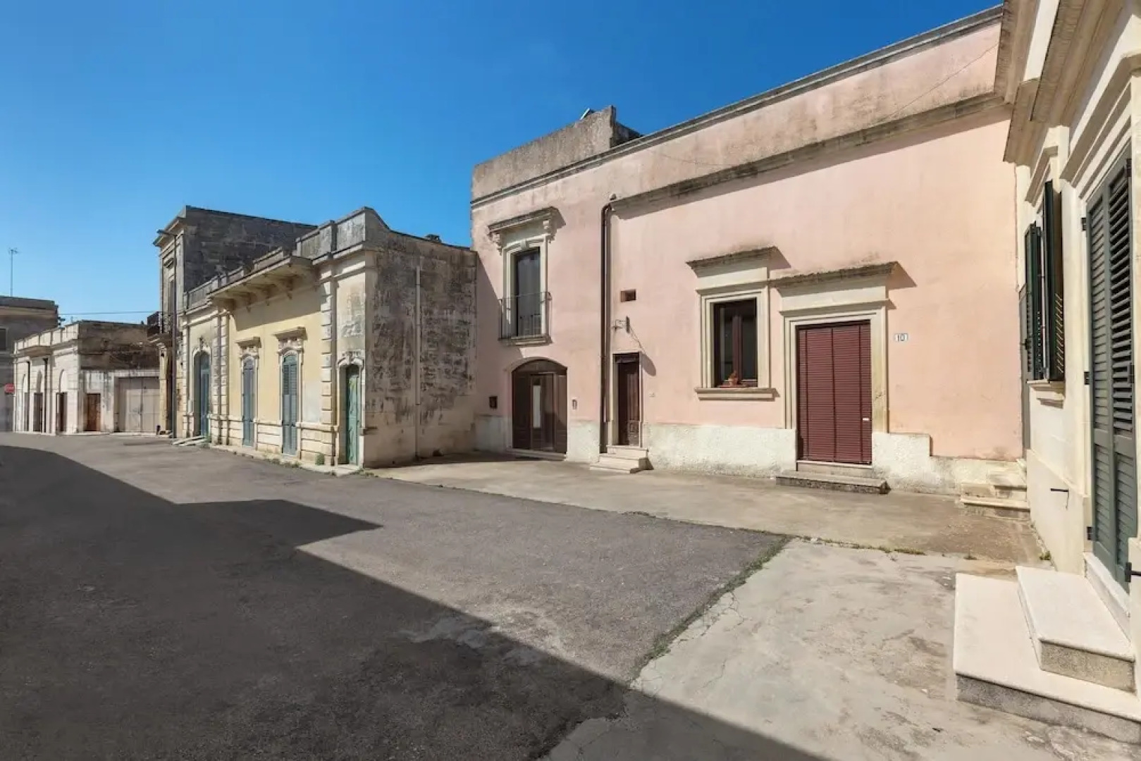 3899 Villetta Corte del Cavaliere by Barbarhouse