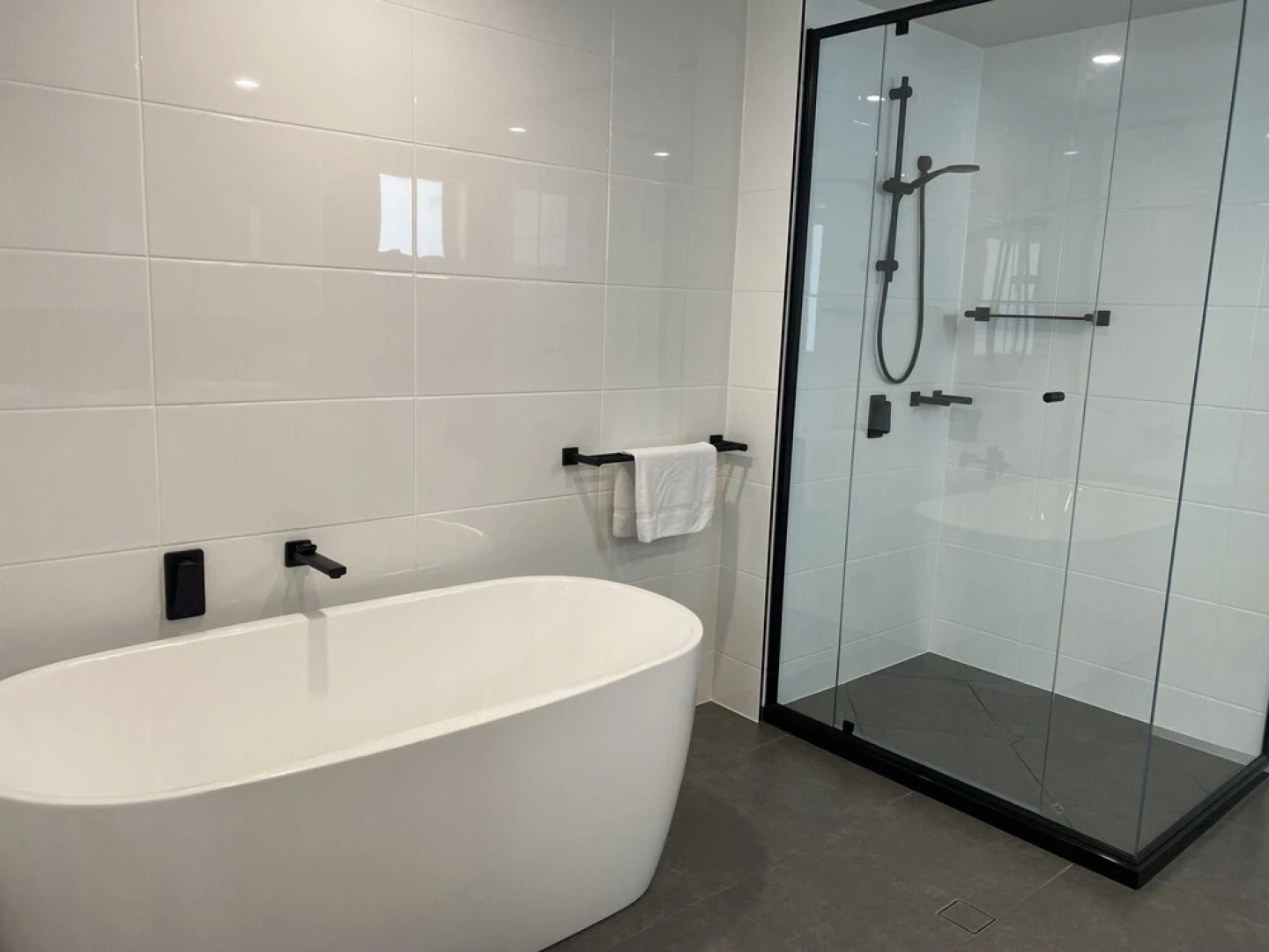 Hedge Apartments by CLLIX