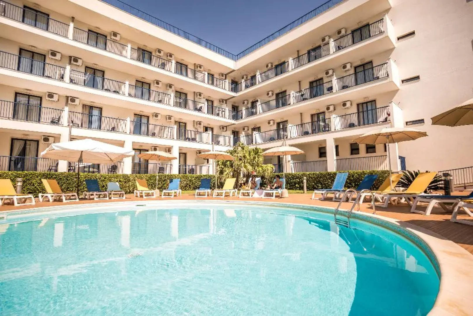 Ticho's Greenblu Hotel