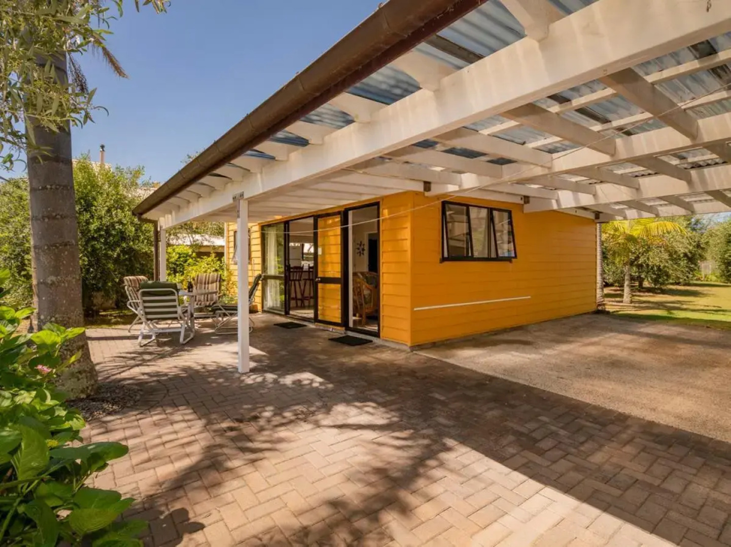 The Olive Grove Retreat - Matarangi Holiday Unit