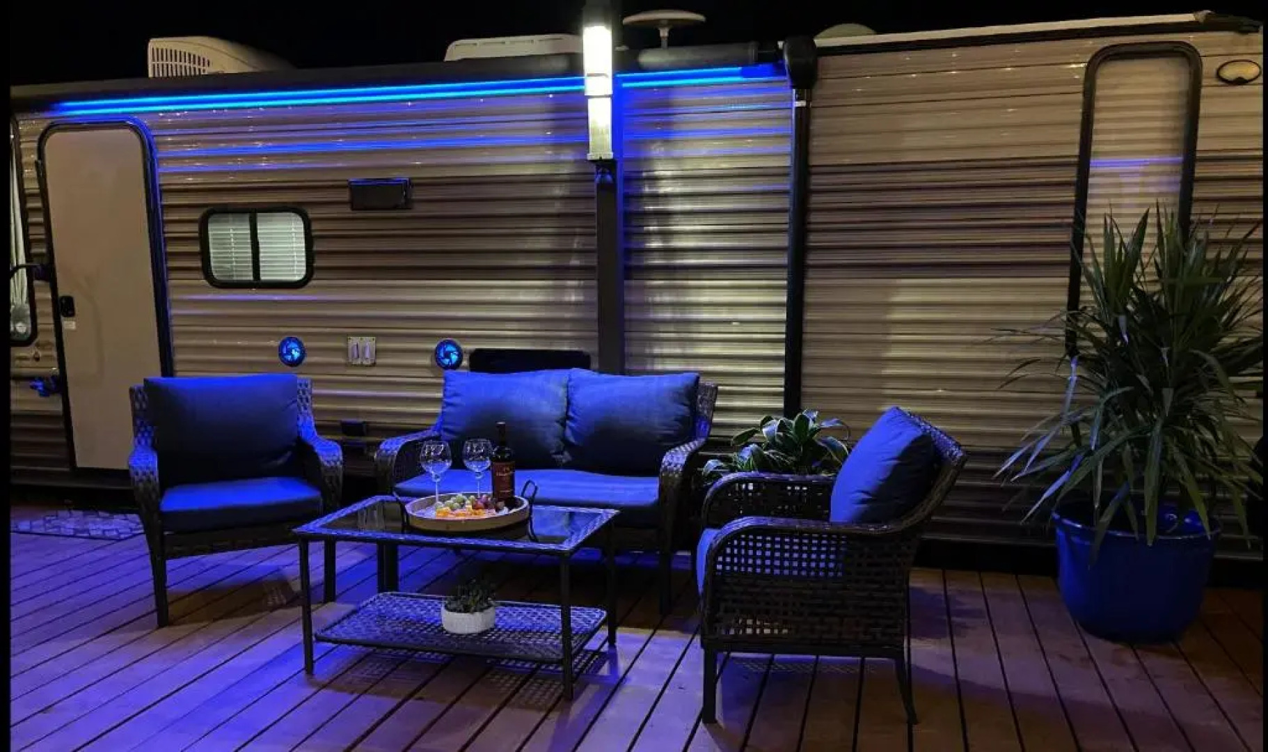 Paseo Isamar Campers