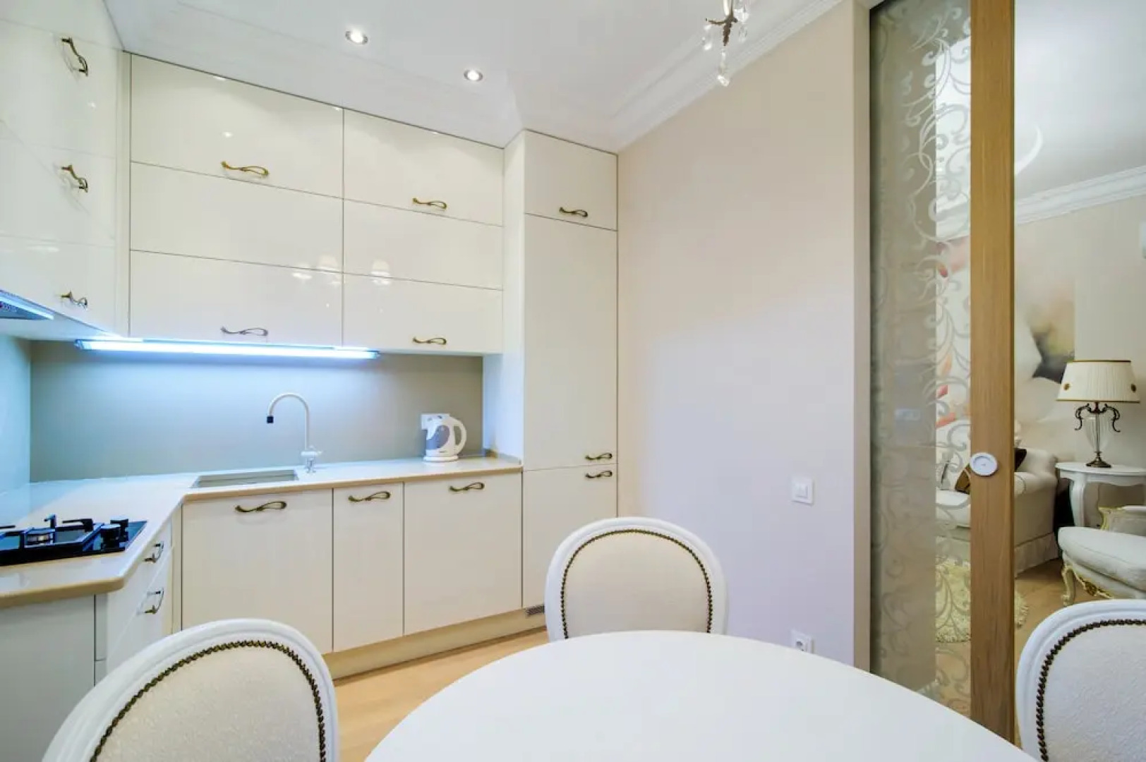 Vip-kvartira Ленинградская 1 3 5