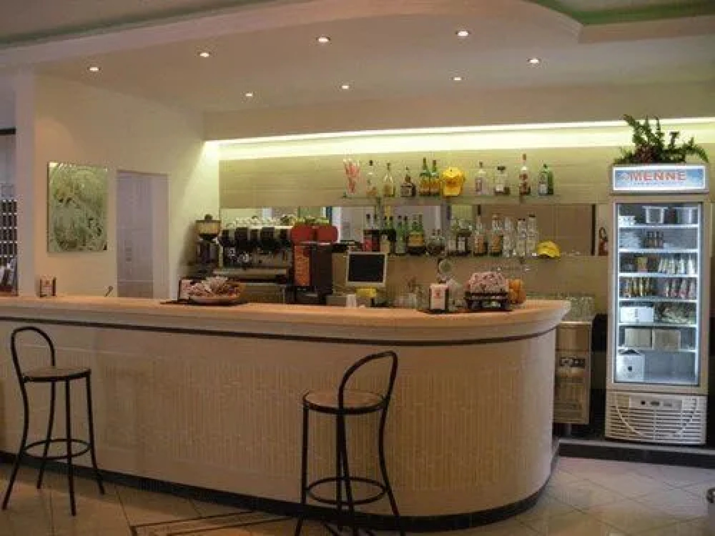 Hotel Serena