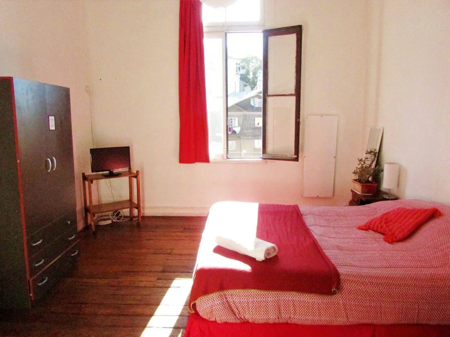 Casa Volante Hostal - Hostel