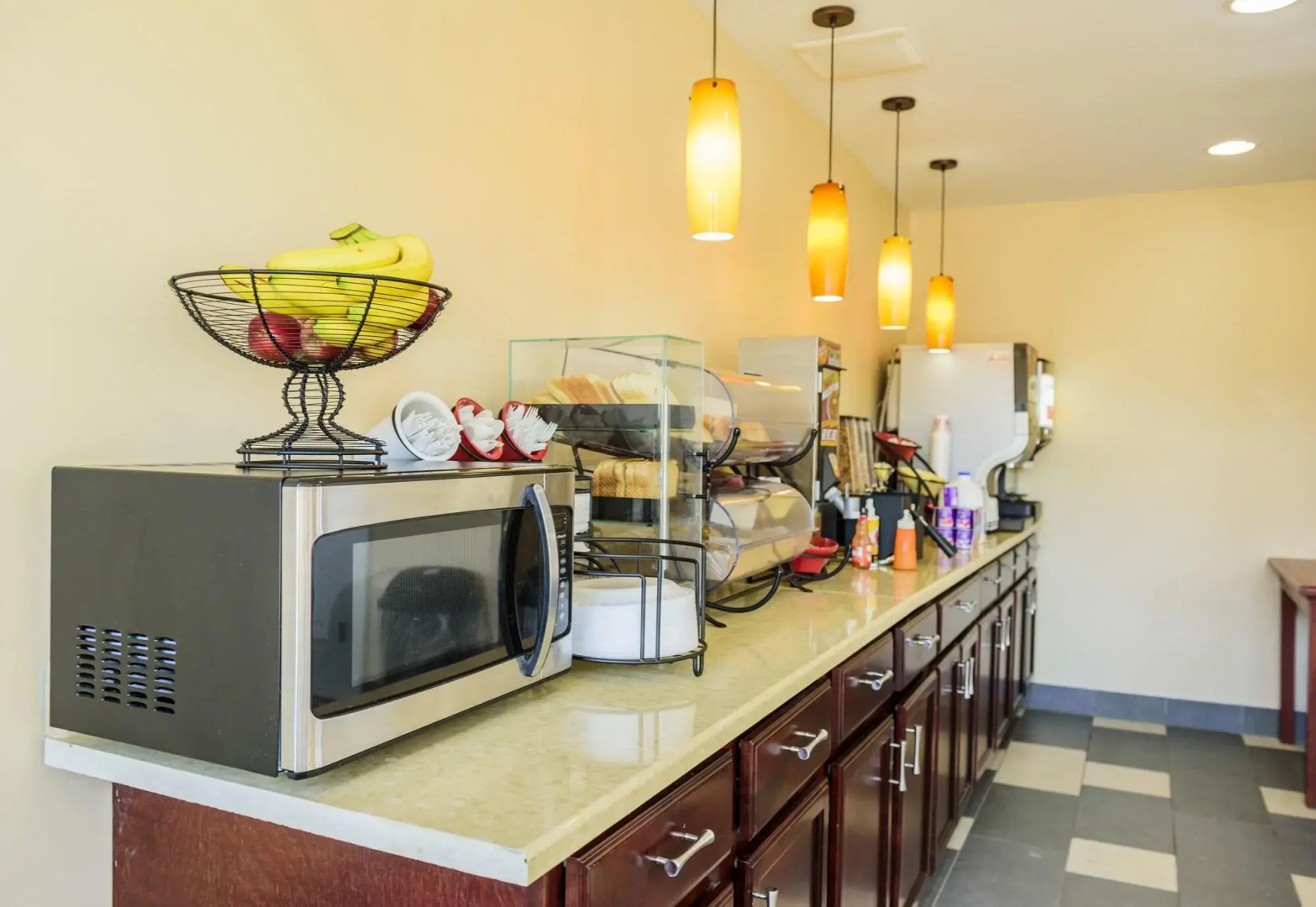 AArya Hotel By Niagara Fashion Outlets