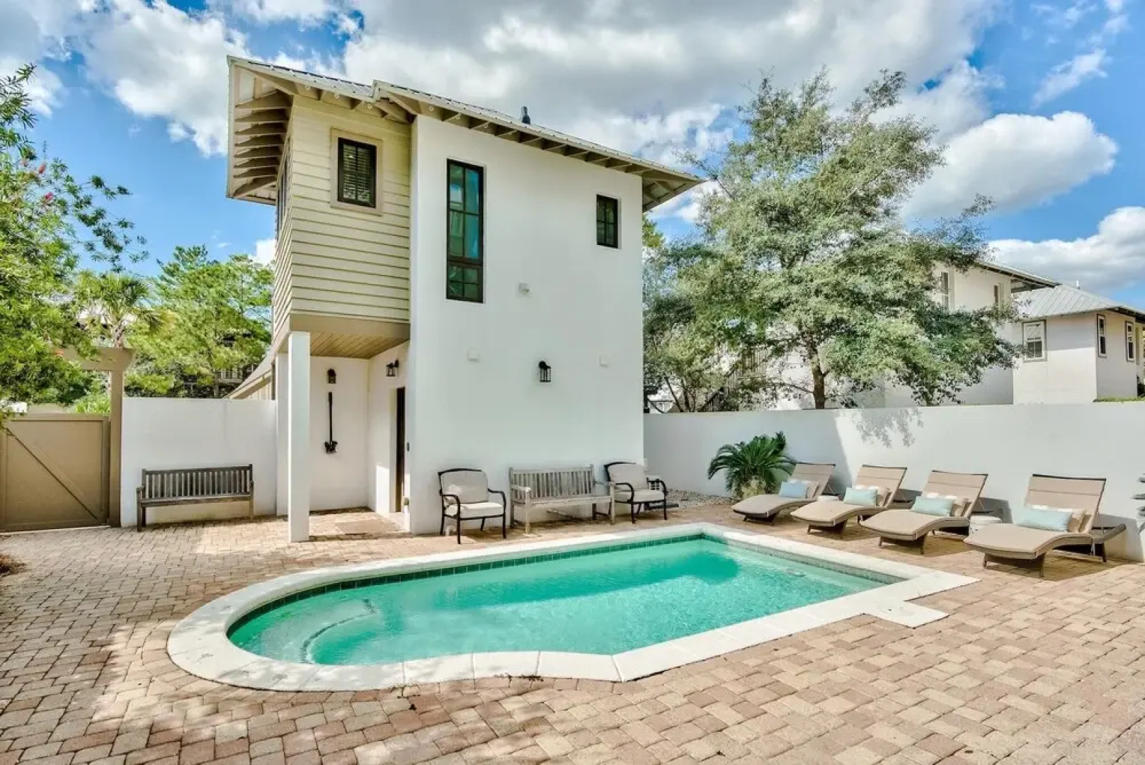 Rolling Dunes - 92 N Winston Lane