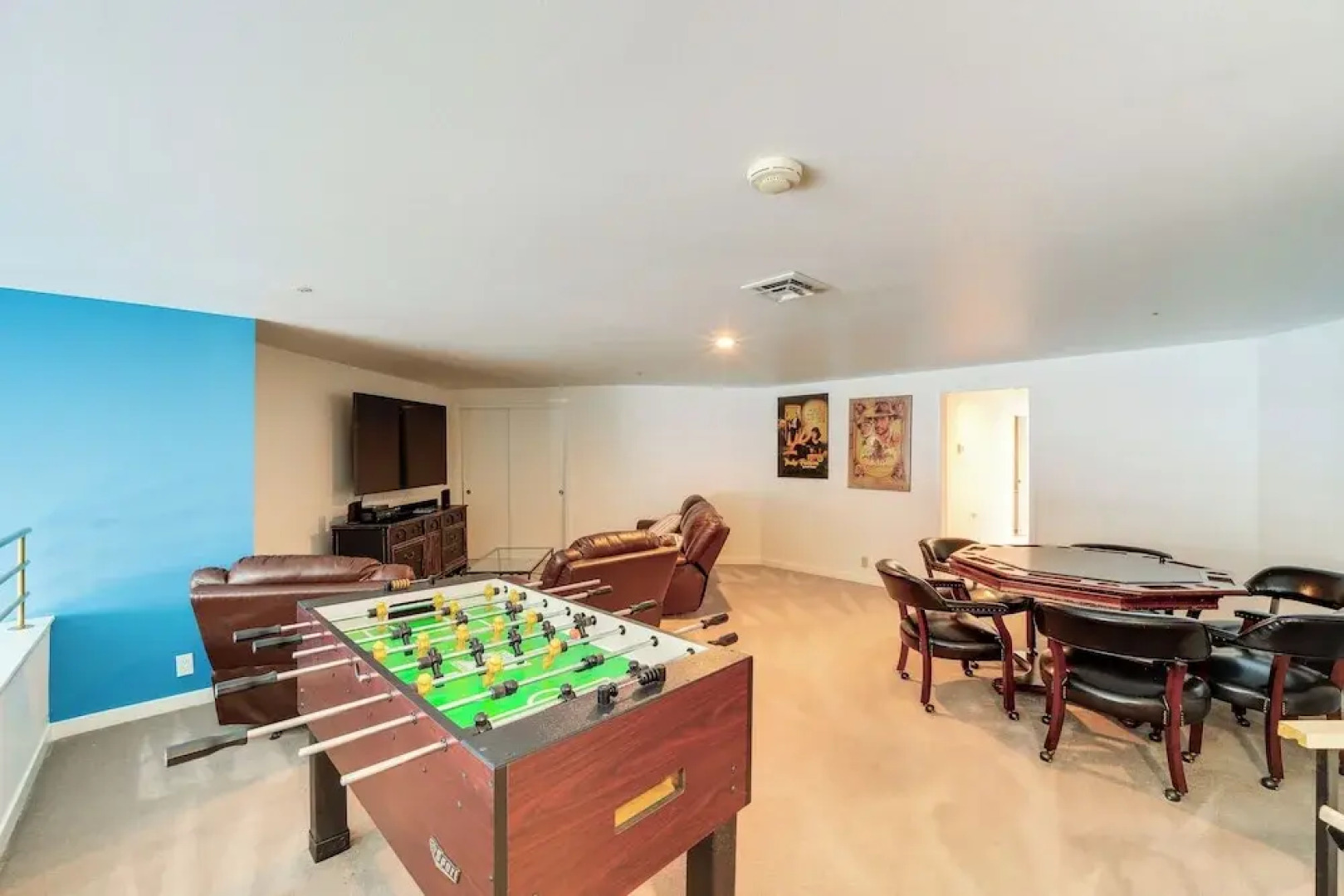 Beautiful Condo w/ Balcony on Lake Chelan!