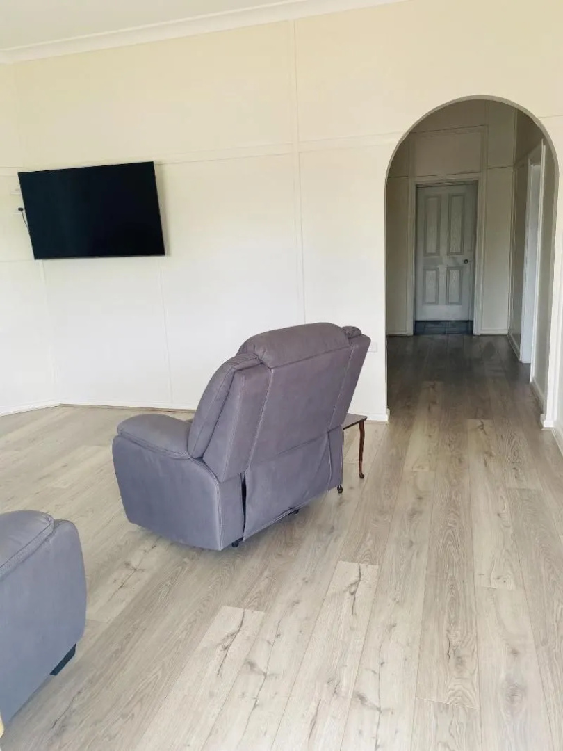 Castlereagh Lodge Motel