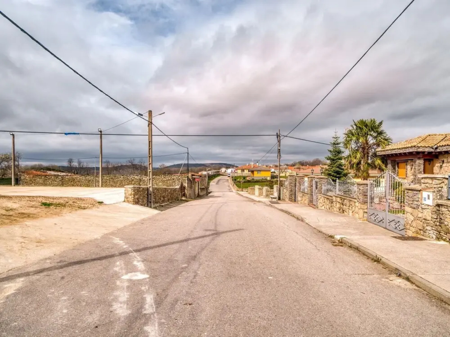 Simplistic Cottage in Barruecopardo With Garden