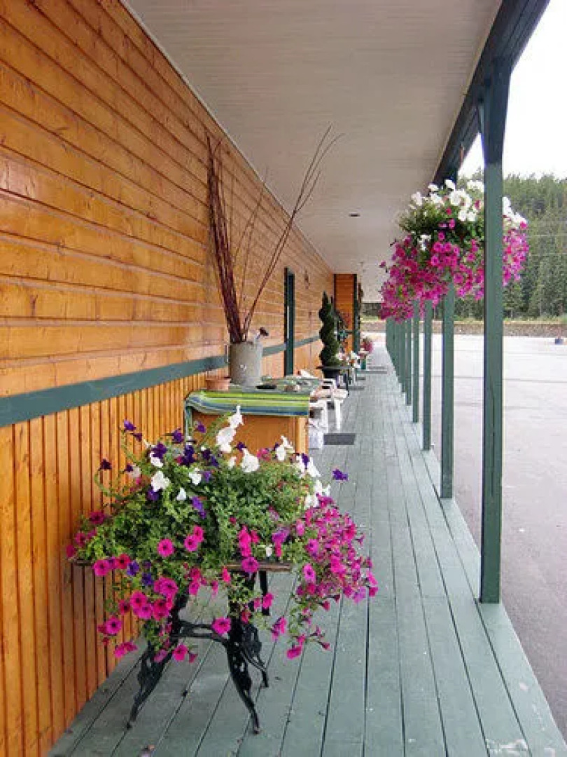 Mountain Ridge Motel & Rv Park