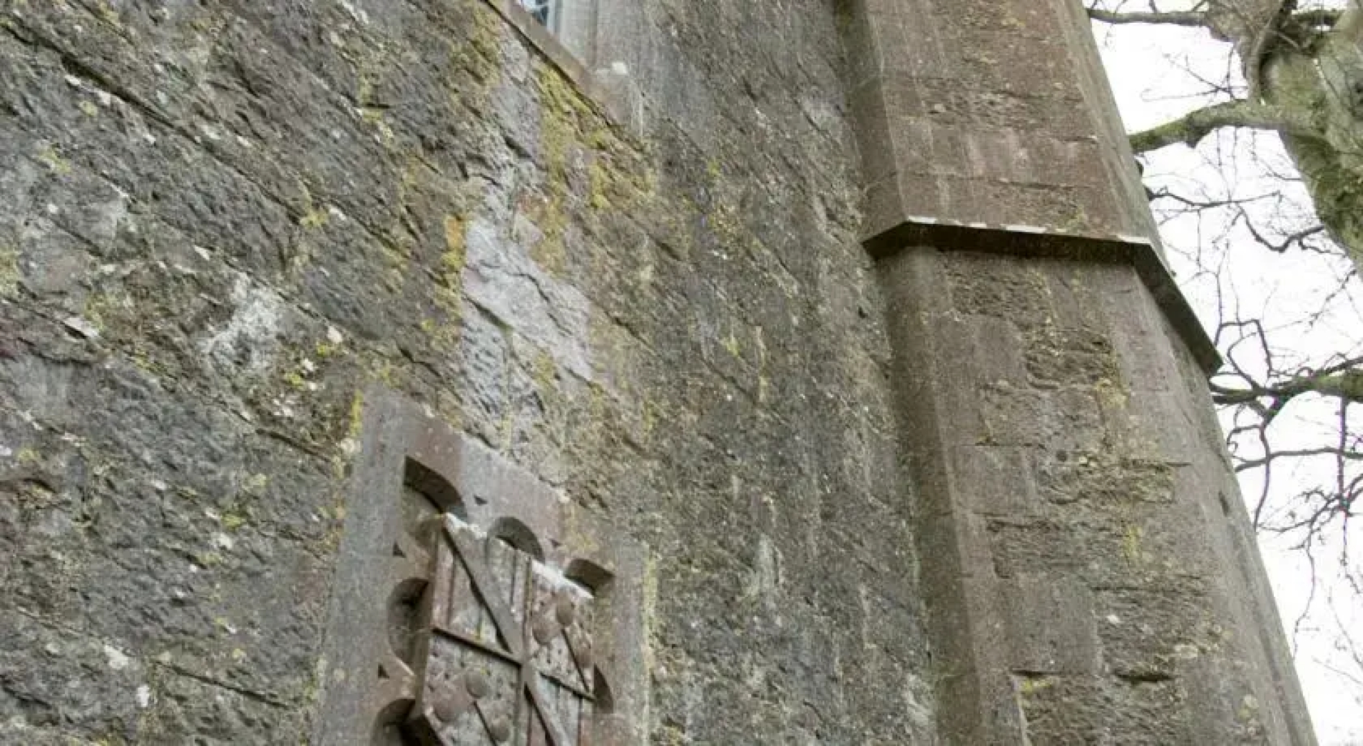 Annes Grove Miniature Castle