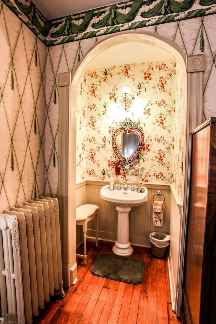 Hollerstown Hill B&B