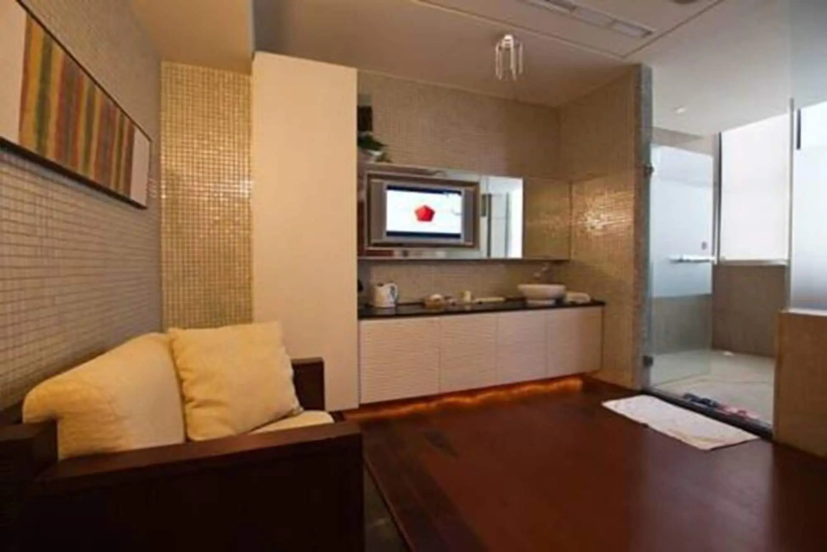 Hwayang Boutique Hot Spring Resort