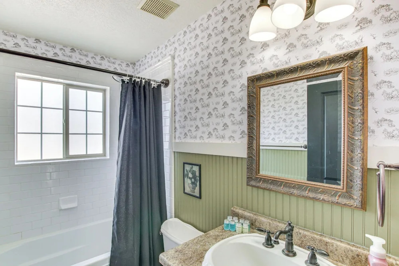 Massive Cabin w/ Game Room, 1 Mi to Bear Lake