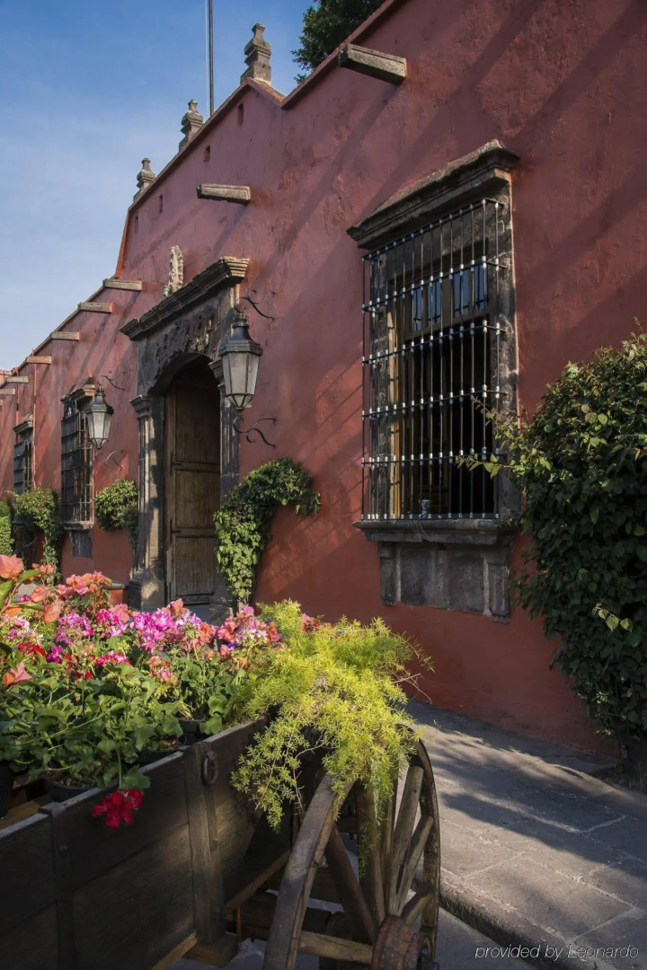 Fiesta Americana Hacienda Galindo Resort & Spa