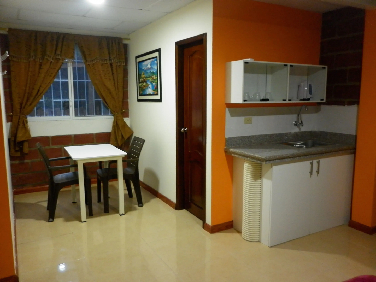 Sun Place Hosteria