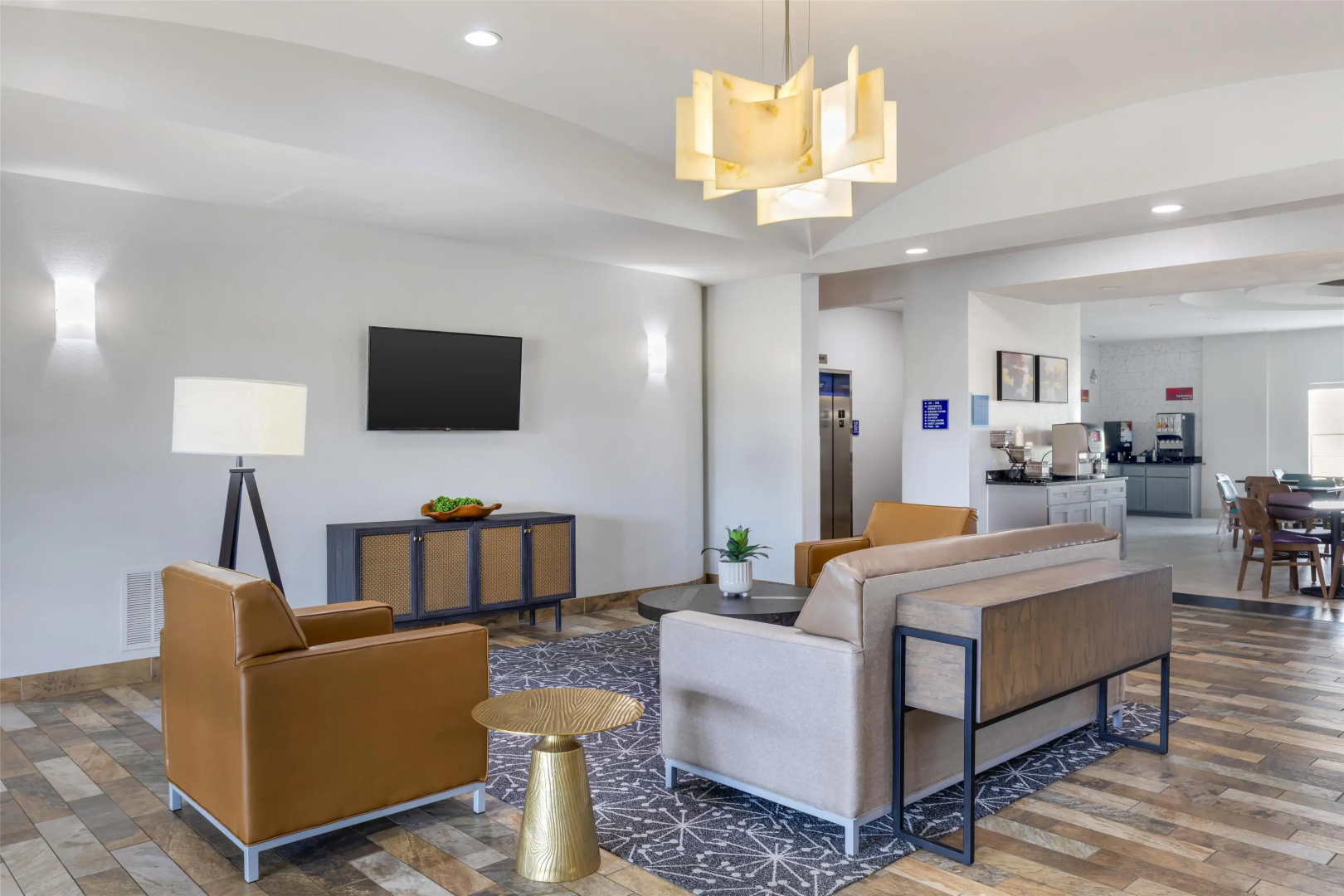 Best Western Plus Fort Worth Forest Hill Inn & Suites