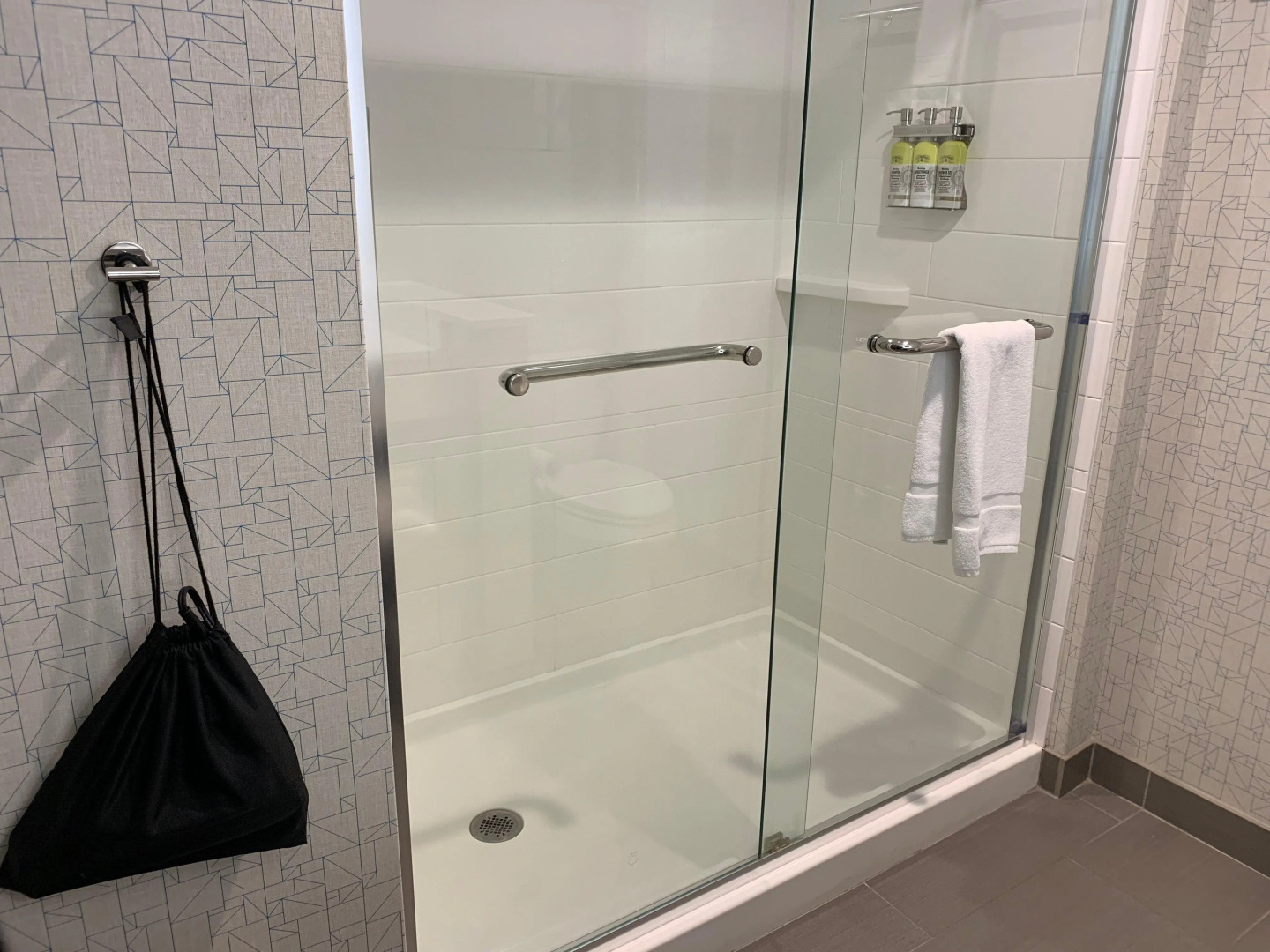 Holiday Inn Express & Suites Moore by IHG