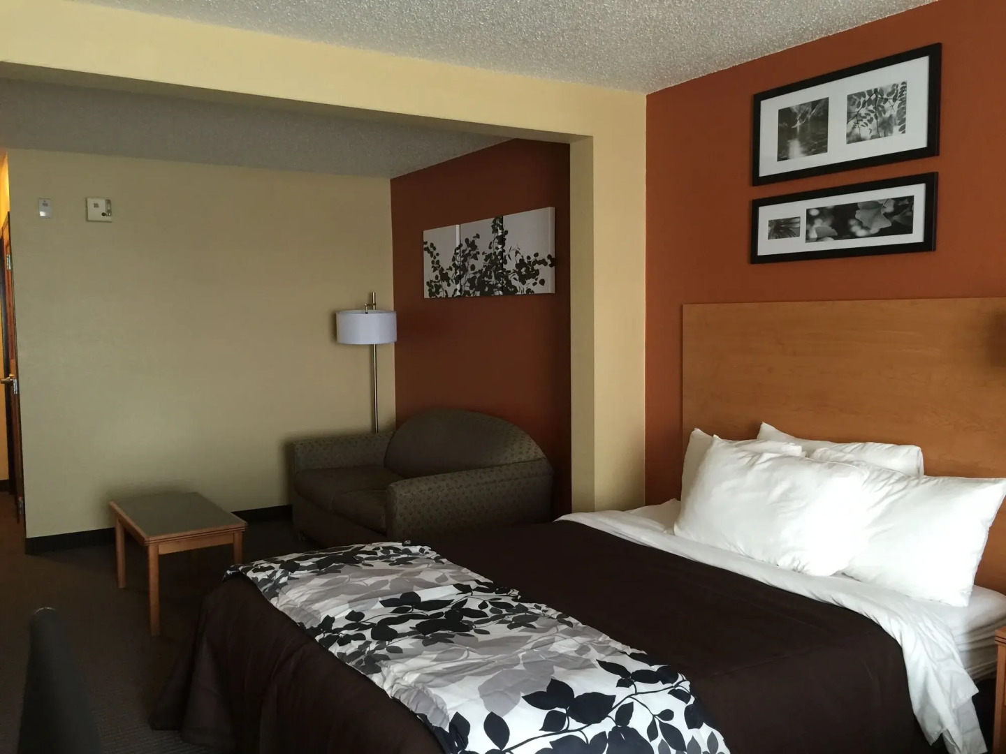 Comfort Inn & Suites Sheboygan I-43