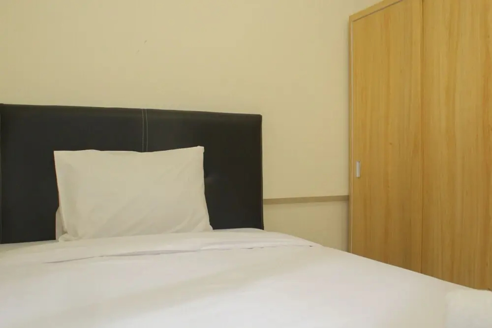 Comfort Living 2BR at Meikarta Apartment