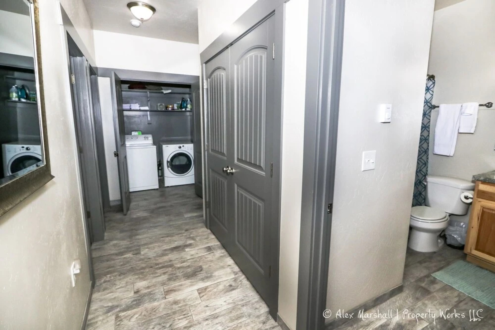 Perfect For Traveling Professionals - Easy Access to Everything!