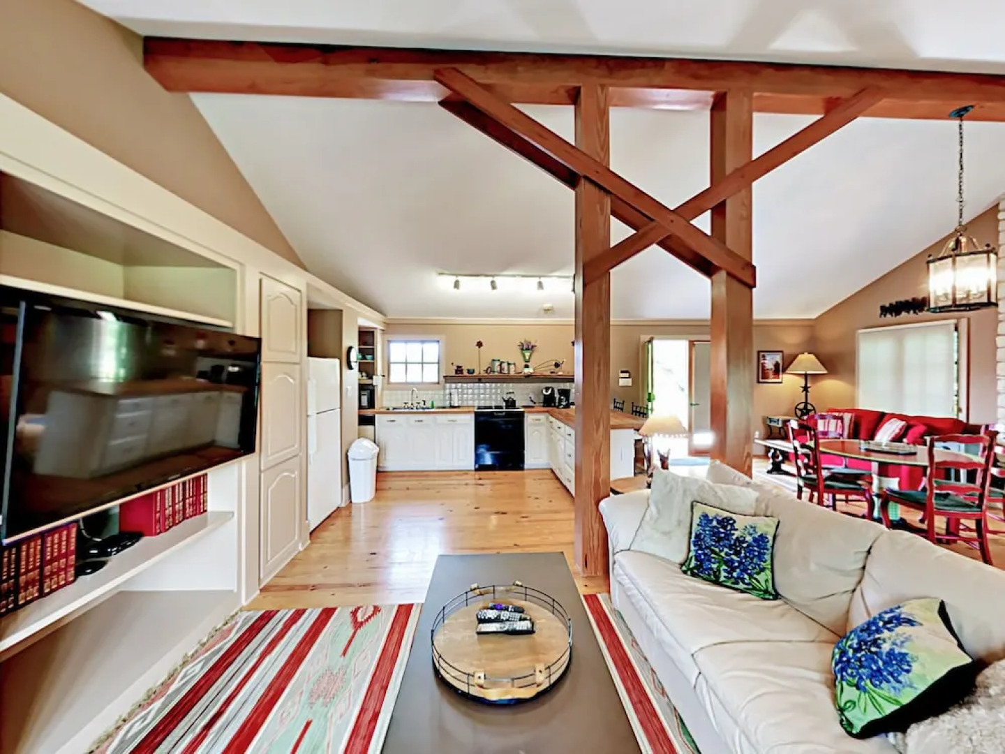 7BR 5 5BA Spicewood Sanctuary by RedAwning