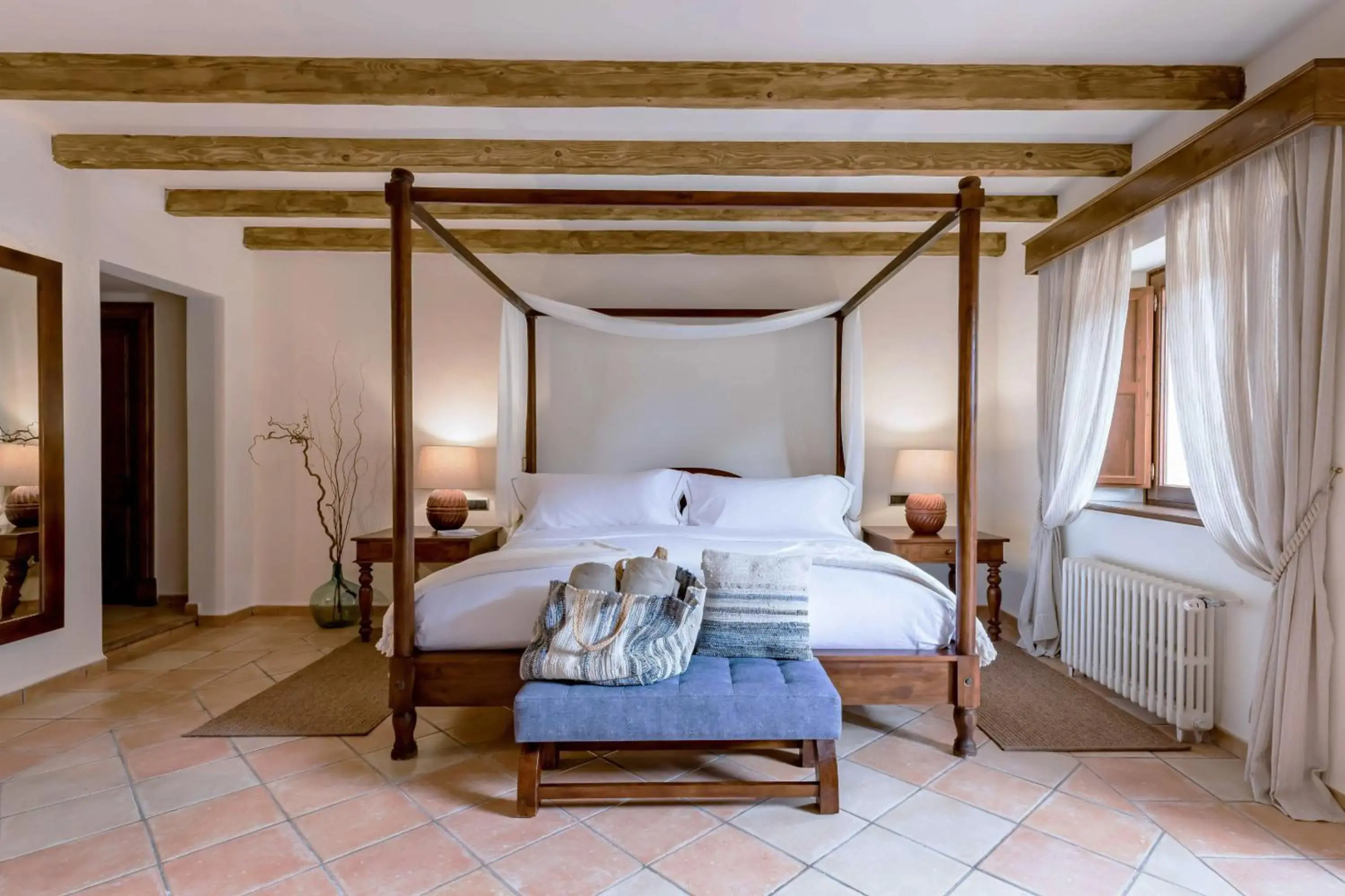 LJs Ratxo Eco Luxury Retreat
