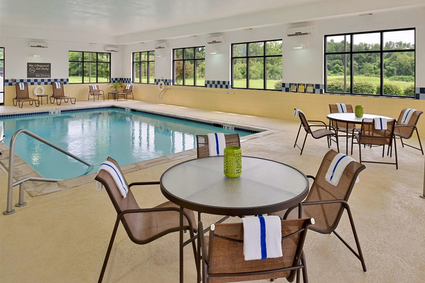 Hampton Inn & Suites St. Louis-Edwardsville