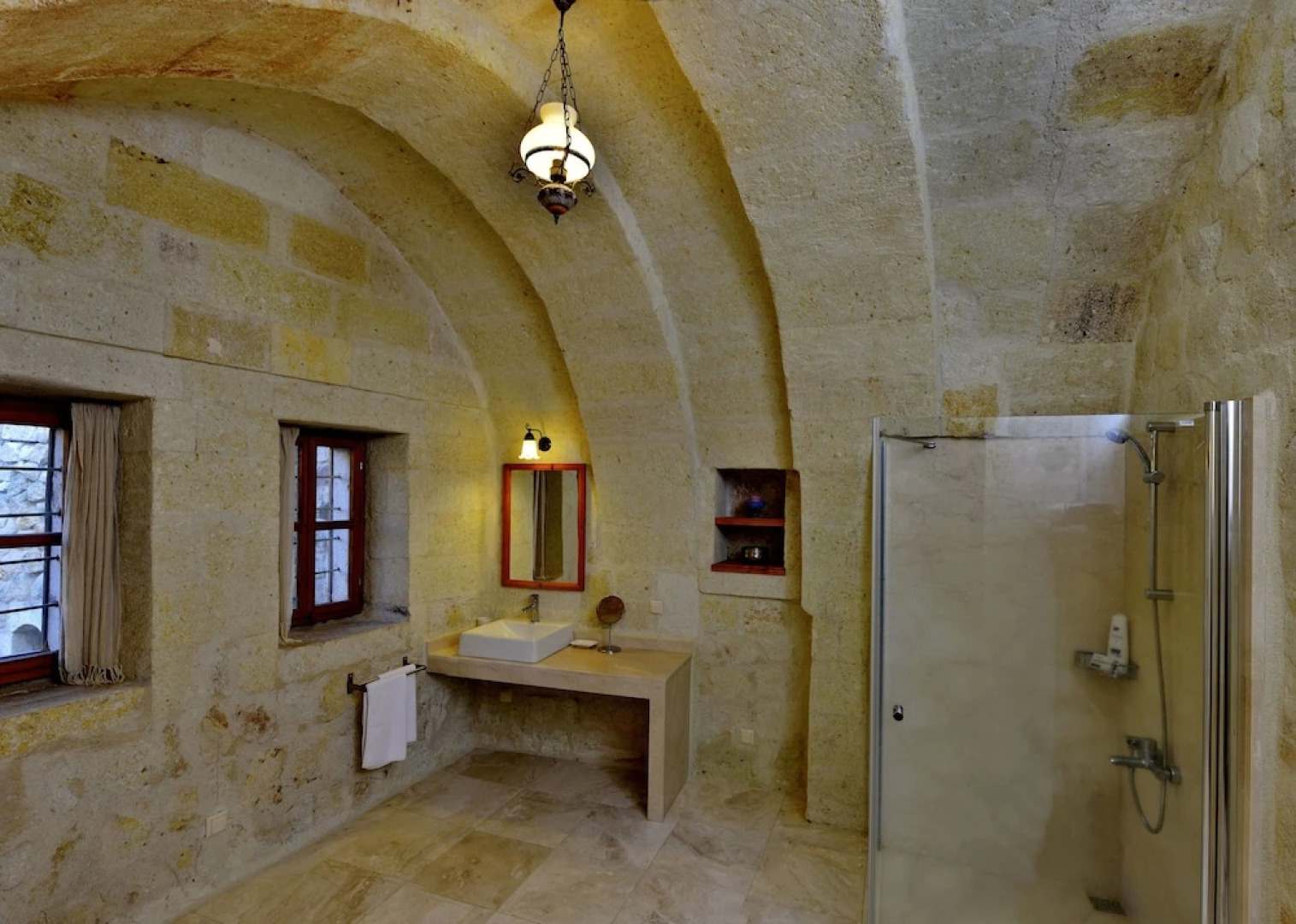 Esbelli Evi Cave Hotel