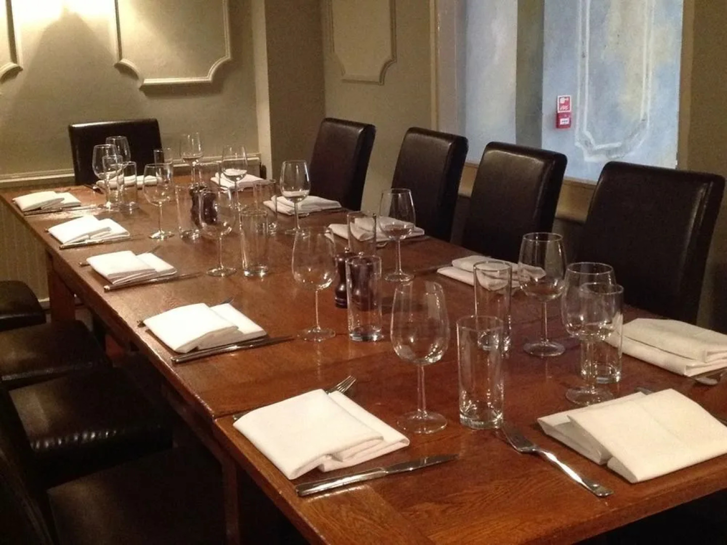 Bell House Hotel & Restaurant