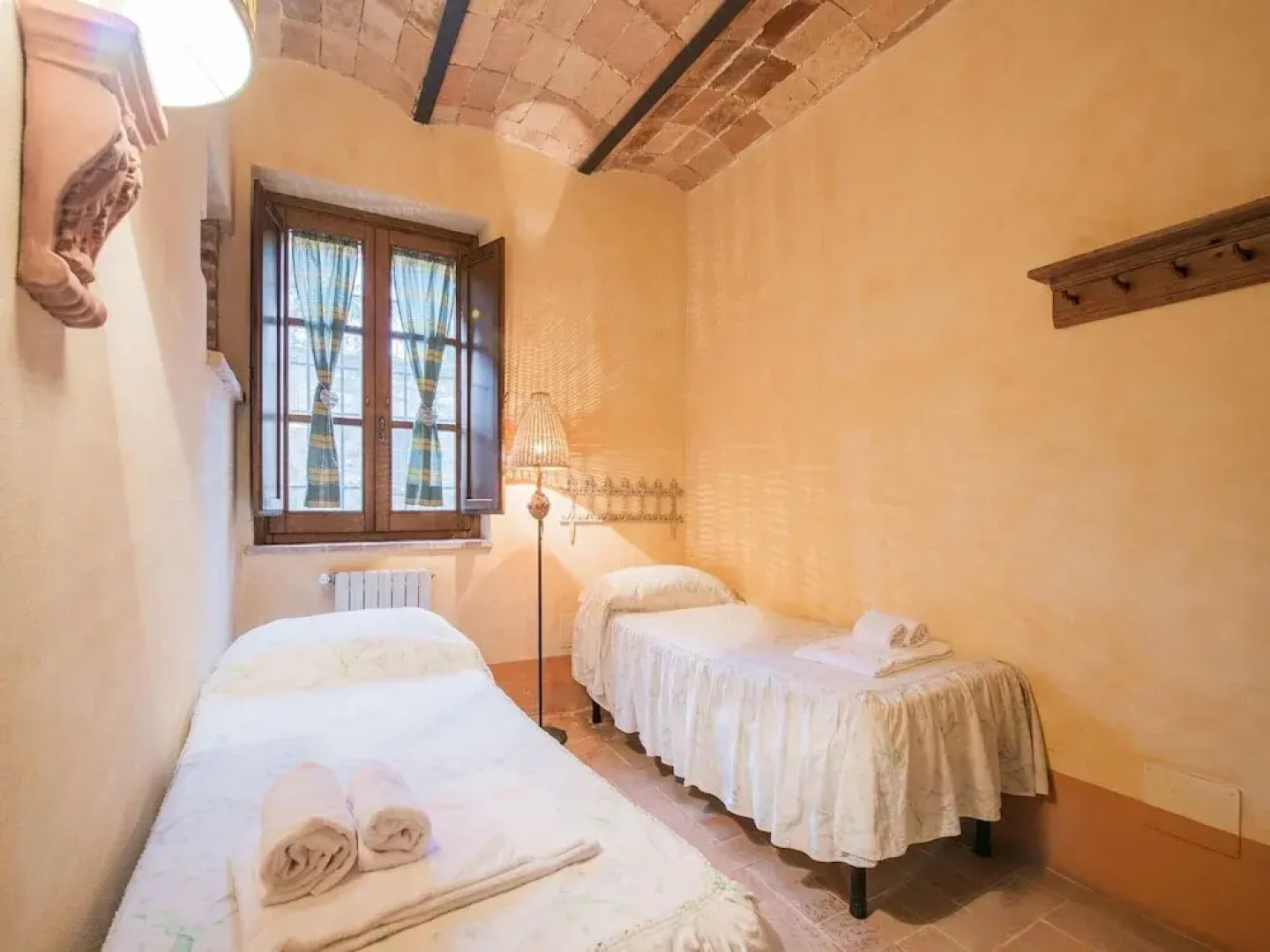 Apartment in Villa With Swimming Pool