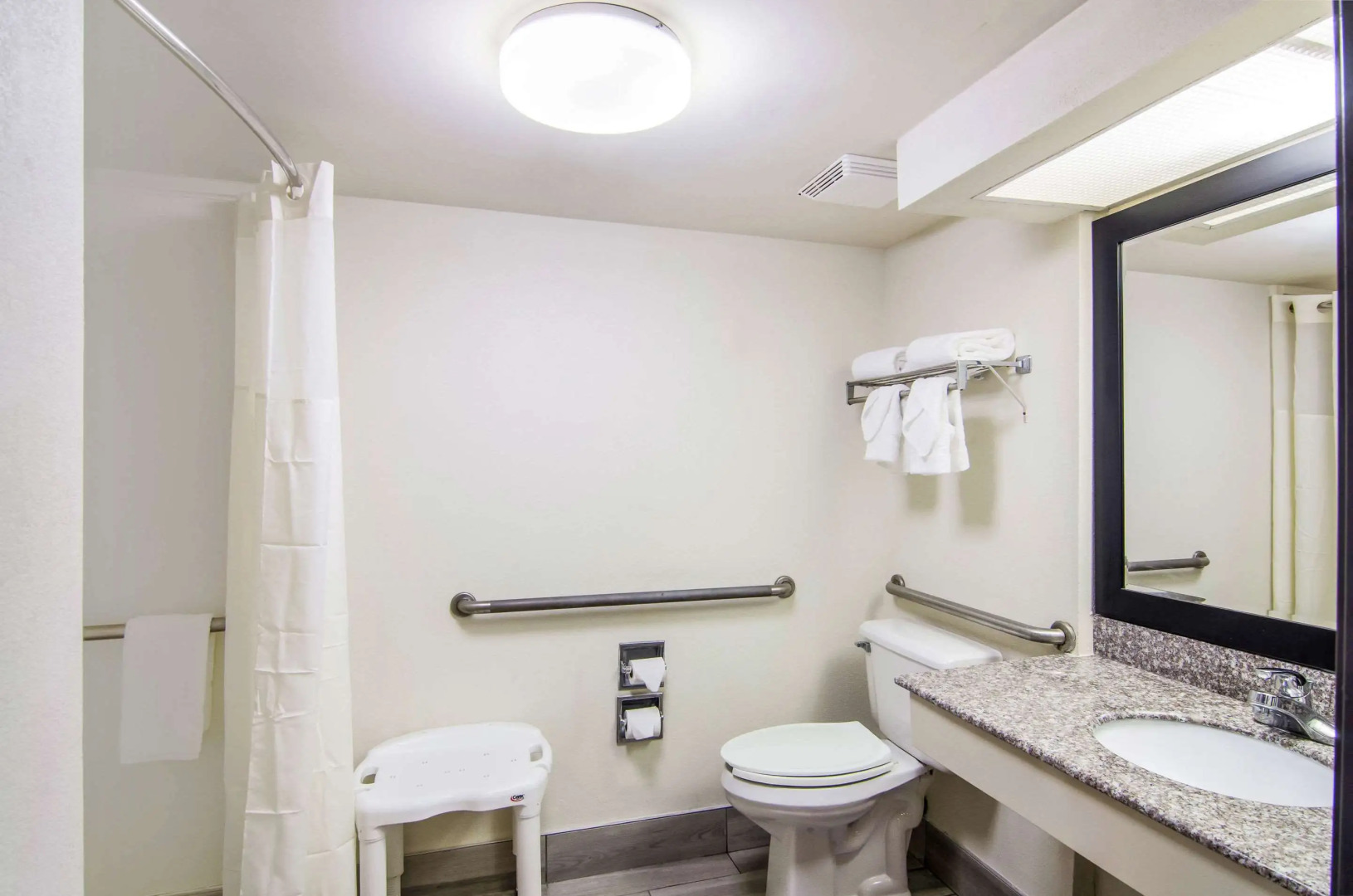 Quality Inn near University of Mobile