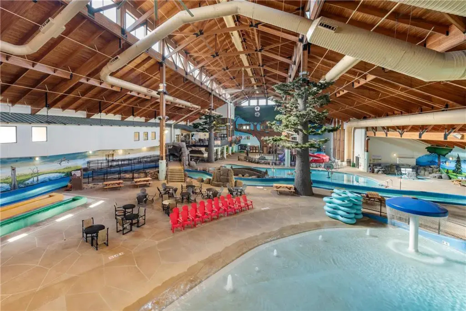 Three Bears Waterpark Resort Near Tomah, Ascend Collection Hotel