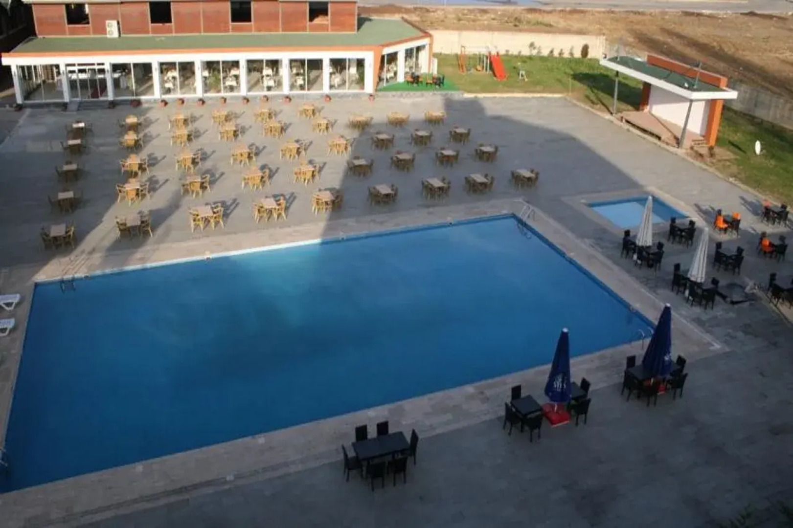 Отель Green Palace Suite 