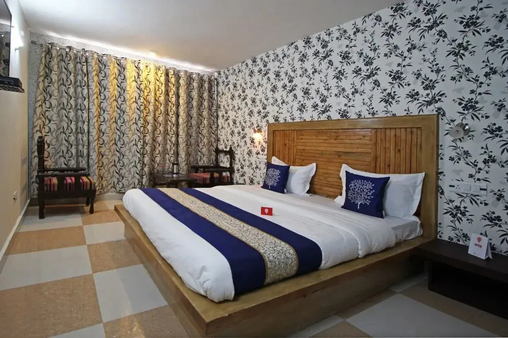 OYO Rooms Near Zero Bridge