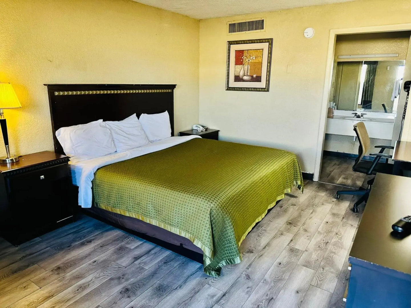 Travel Inn Bristol near State St