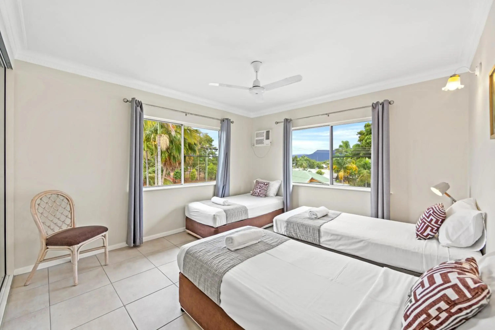 Koala Court Holiday Apartments