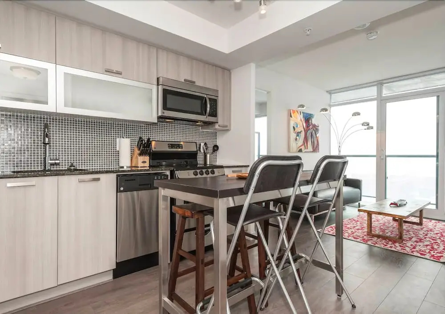 AOC Suites - Penthouse Condo