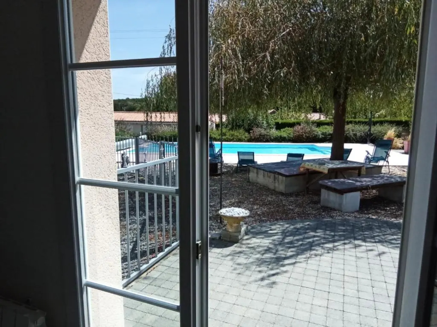 Le cheminblanc suite parentale