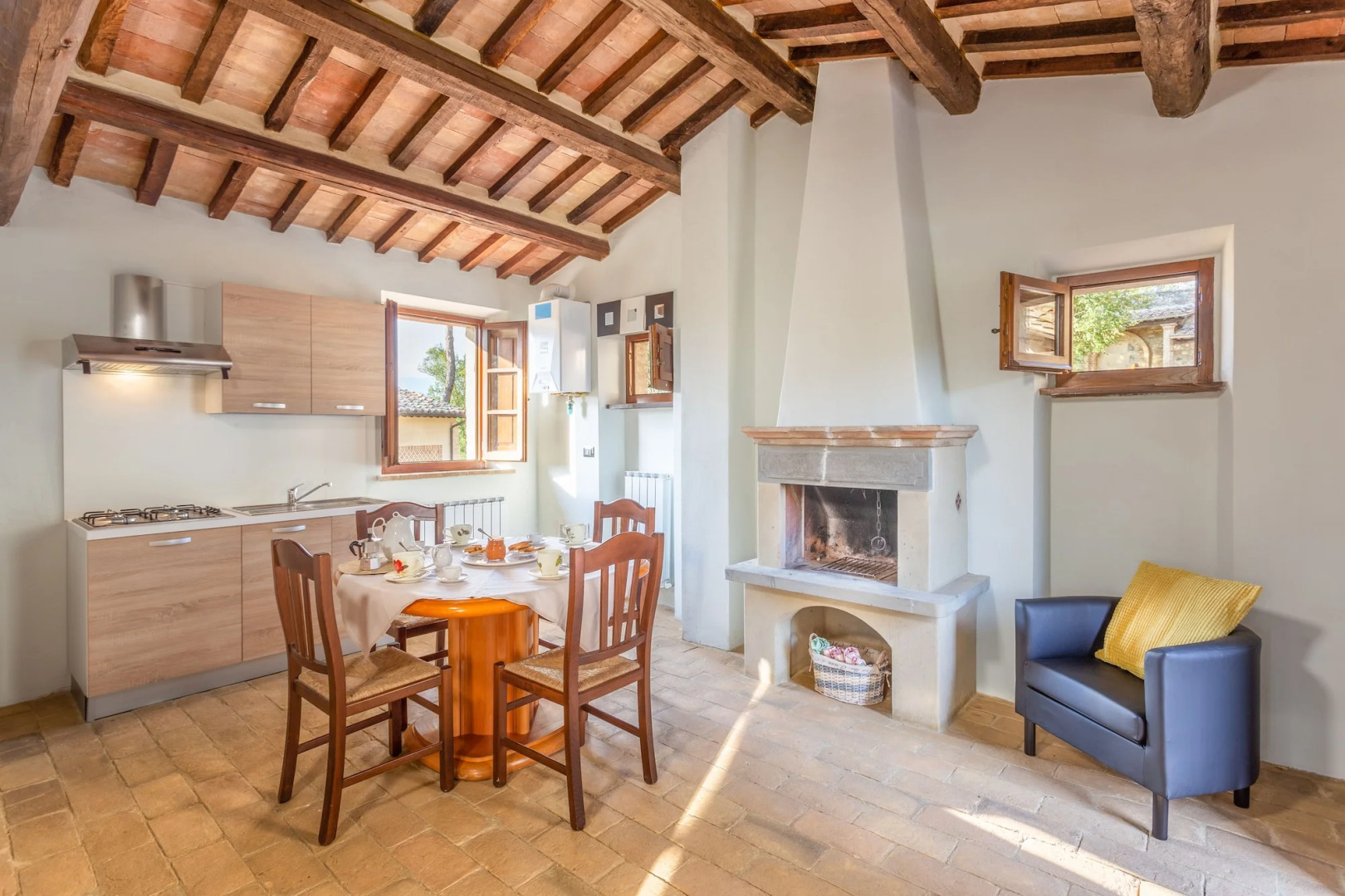 Agriturismo Borgo Pulciano in Montone