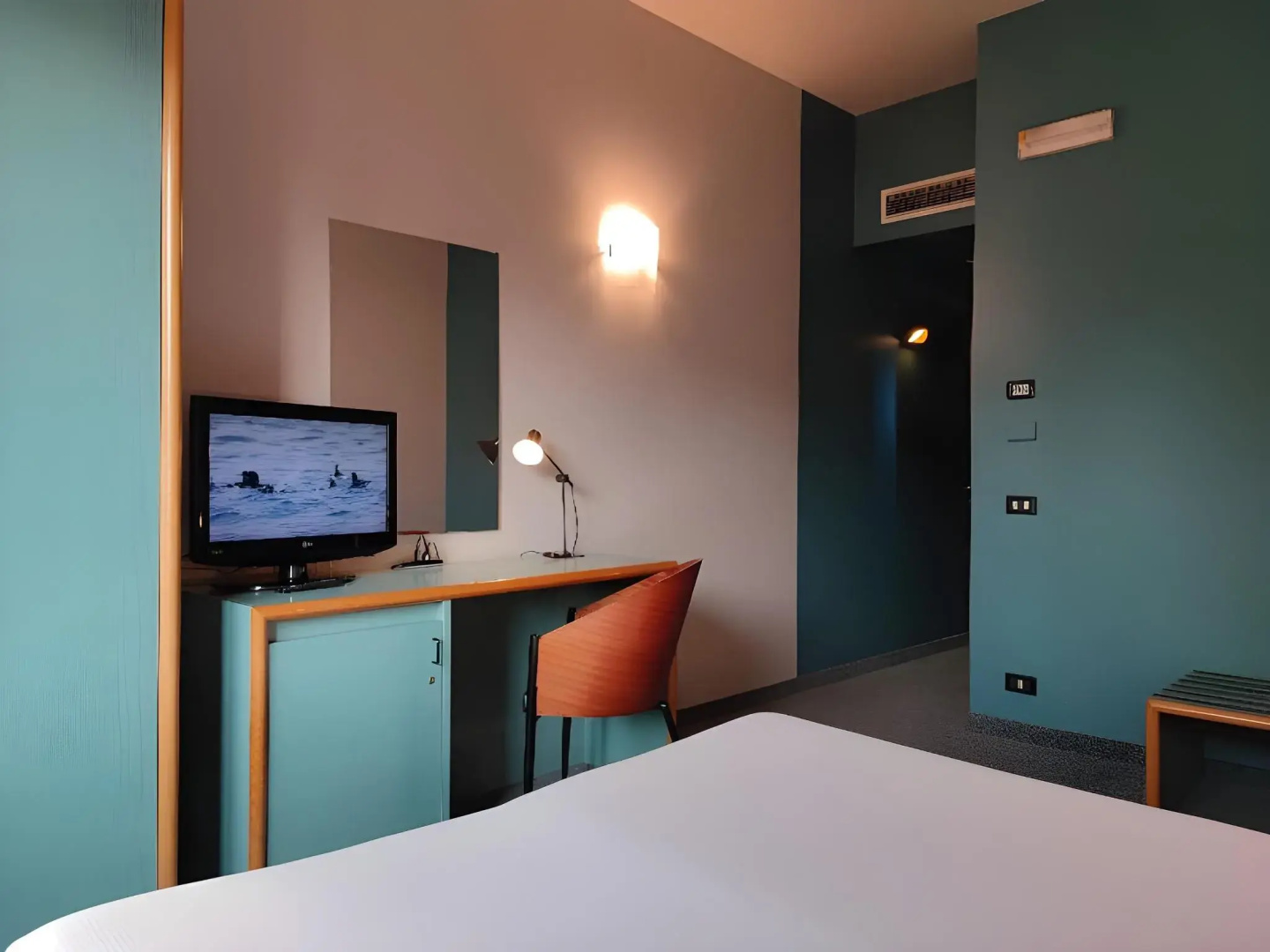 Stay Hotel