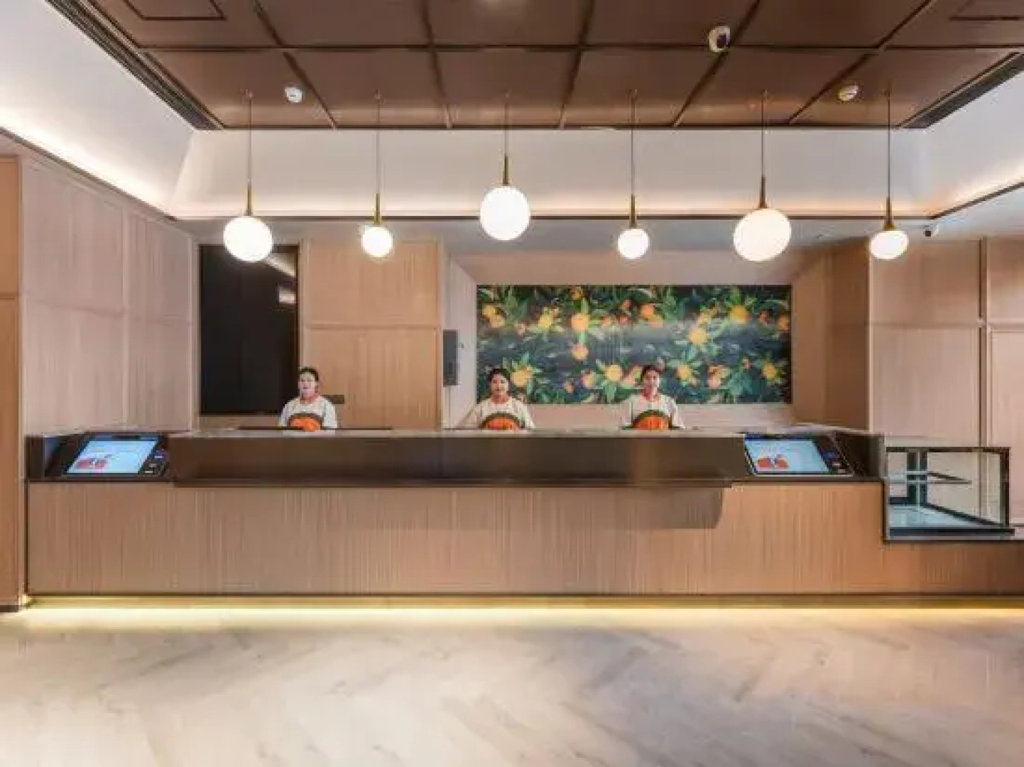 Orange Hotel (Shache Food Street Pedestrian Street)