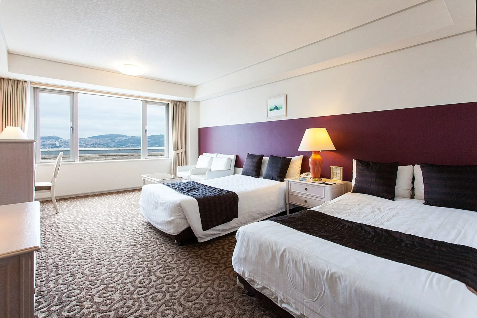Luke Plaza Hotel